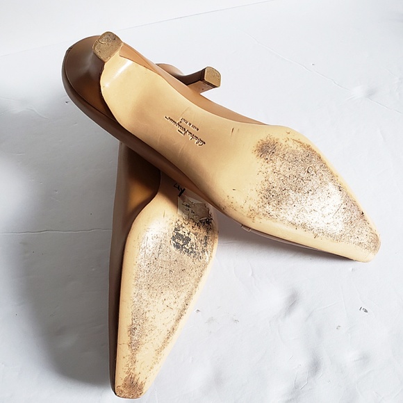 Salvatore Ferragamo Beige Buckle Kitten Heels 8 2A - Picture 7 of 7